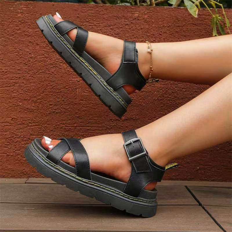 Dame sandaler med justerbar rem og skridsikker sål Stilla