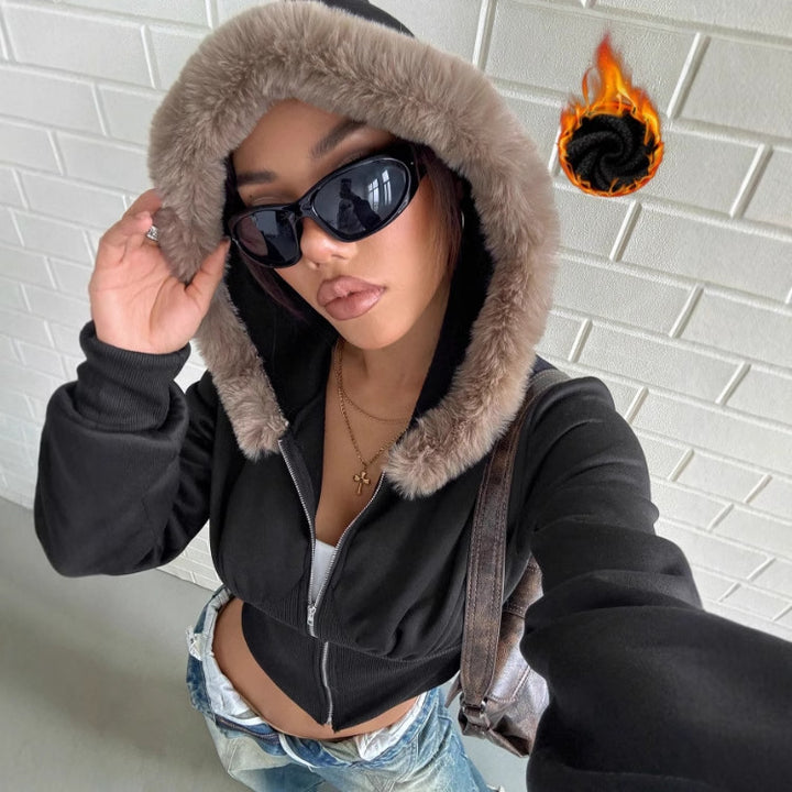 Dame cropped hoodie med luksuriøs pelskant Stilla