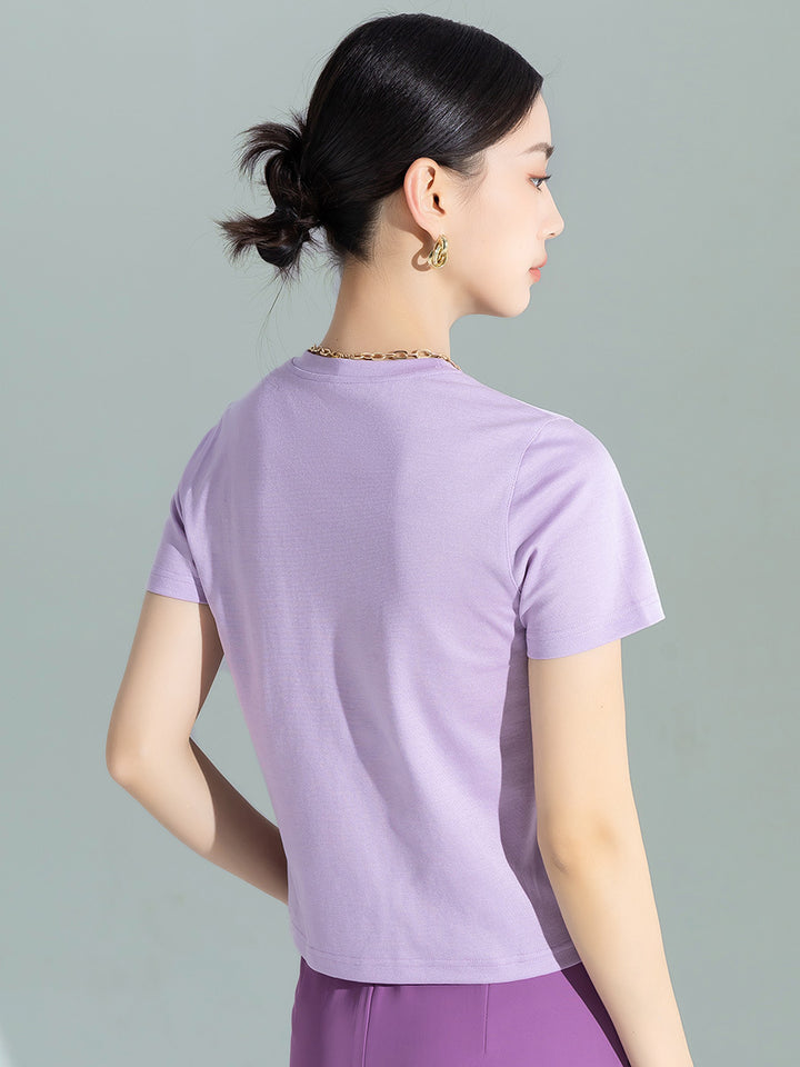 Dame moderigtig T-shirt med sidelæns cut-out Stilla