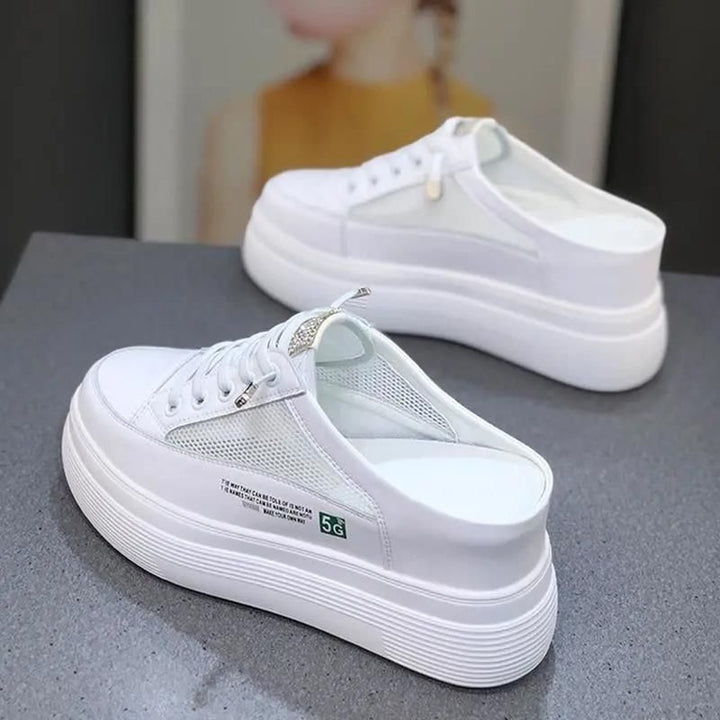 Dame Plateau-Sneakers med åndbart mesh og elegant slip-on design Stilla