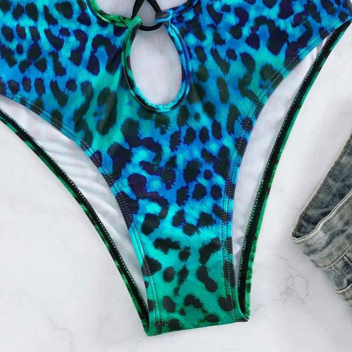Dame one-piece badedragt med spændende safari-mønster og raffineret snøre-design Skovae