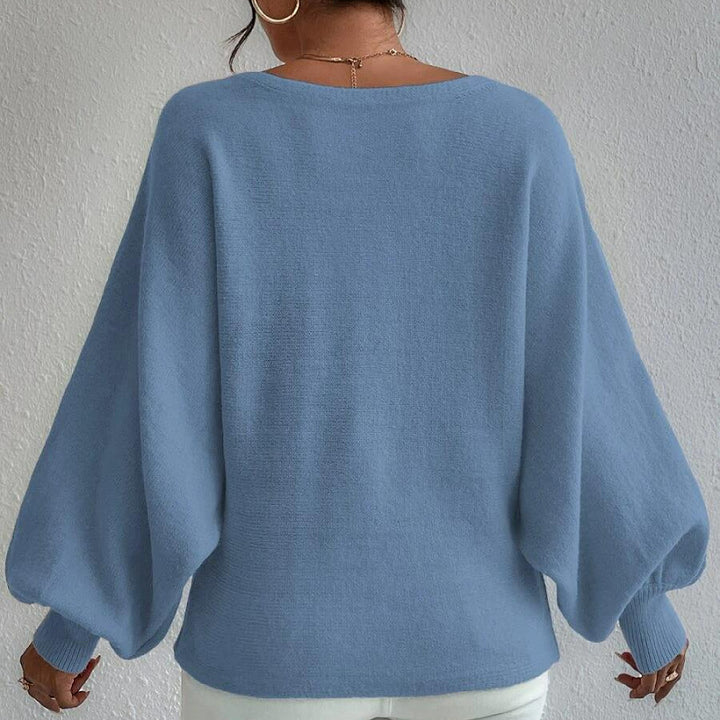 Kvinders oversized striktrøje med asymmetrisk design og afslappet halsudskæring Stilla