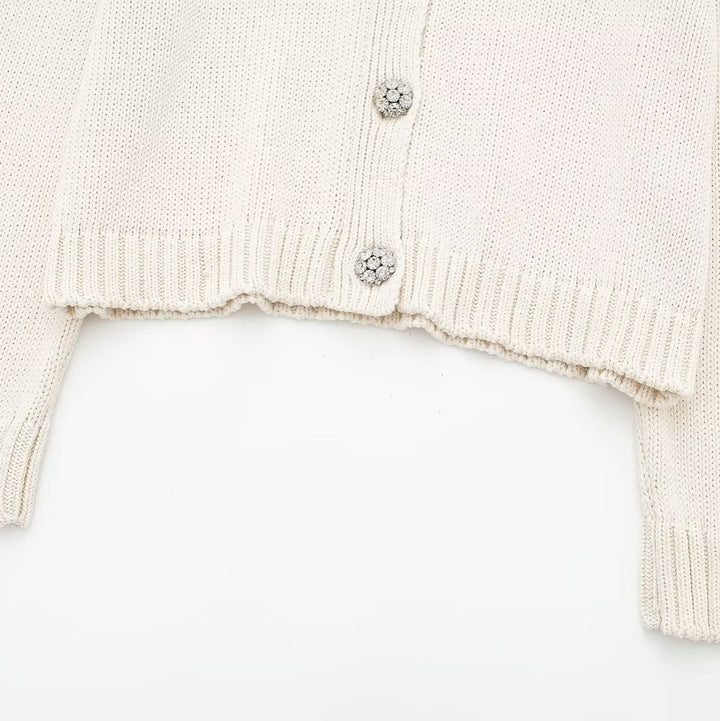 Femme Strikcardigan med dekorative knapper Stilla
