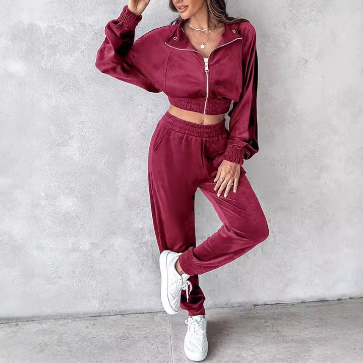 Dame Sporty Velours-Sæt med Cropped-Jakke og Joggingbukser Stilla