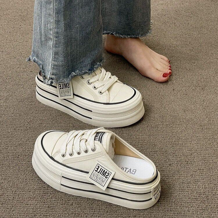 Dame Plateau sneakers med iøjnefaldende design og skridsikker sål Stilla