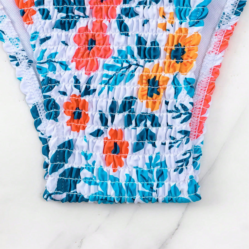 Dame Triangel-Bikini med elastiske bindebånd og raffineret blomsterdesign Stilla