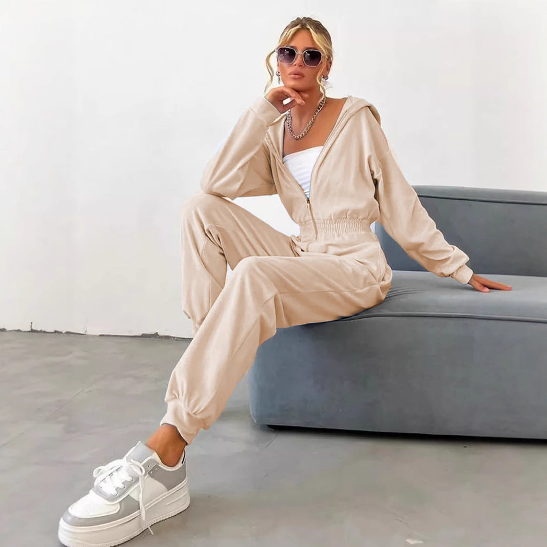 Kvinders sporty fleece jumpsuit med hætte og elastisk talje Skovae