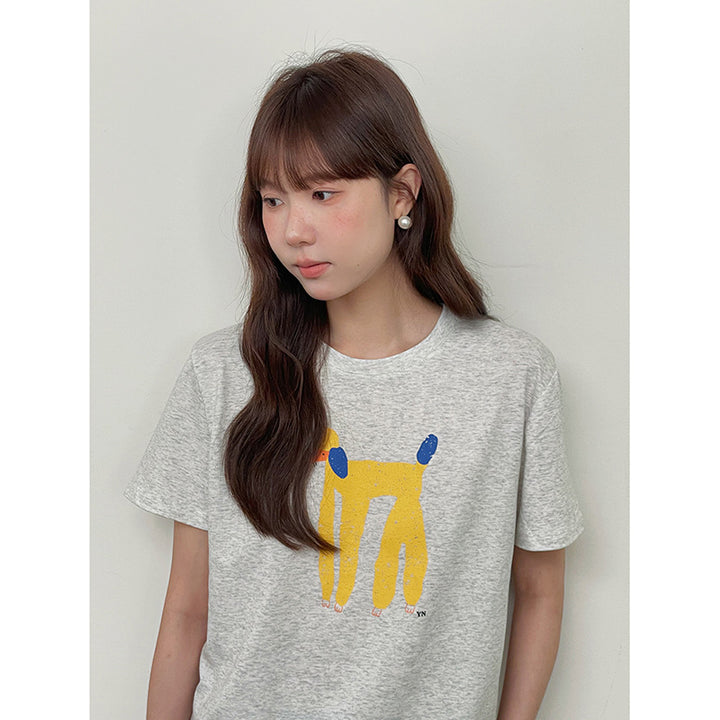 Dame T-shirt med kreativ grafiktryk og løst fit Stilla