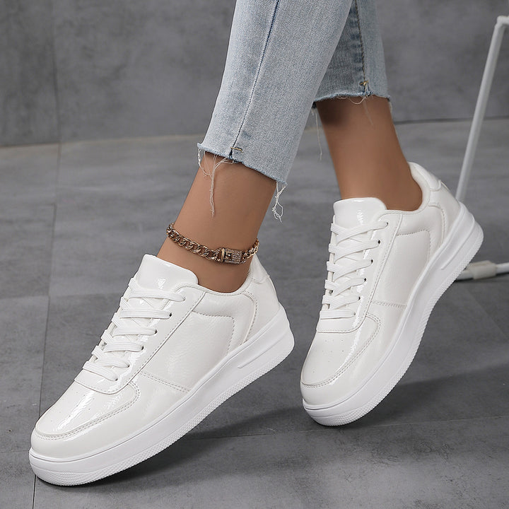 Herrer Sleek Patenteret Læder Mode Sneakers Stilla
