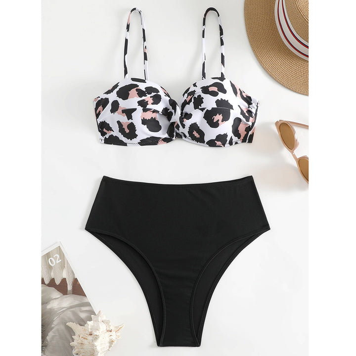 Femme svømme bikini sæt med iøjnefaldende dyreprint og højskåret bund Stilla