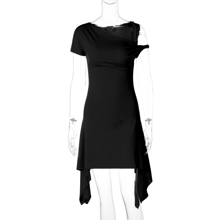 Damer Chic Asymmetrisk Minikjole med transparente detaljer og figursympatisk snit Stilla