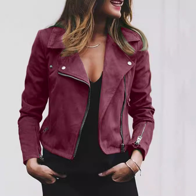 Dame læderjakke i biker-stil med fine detaljer og moderne lynlåse Stilla