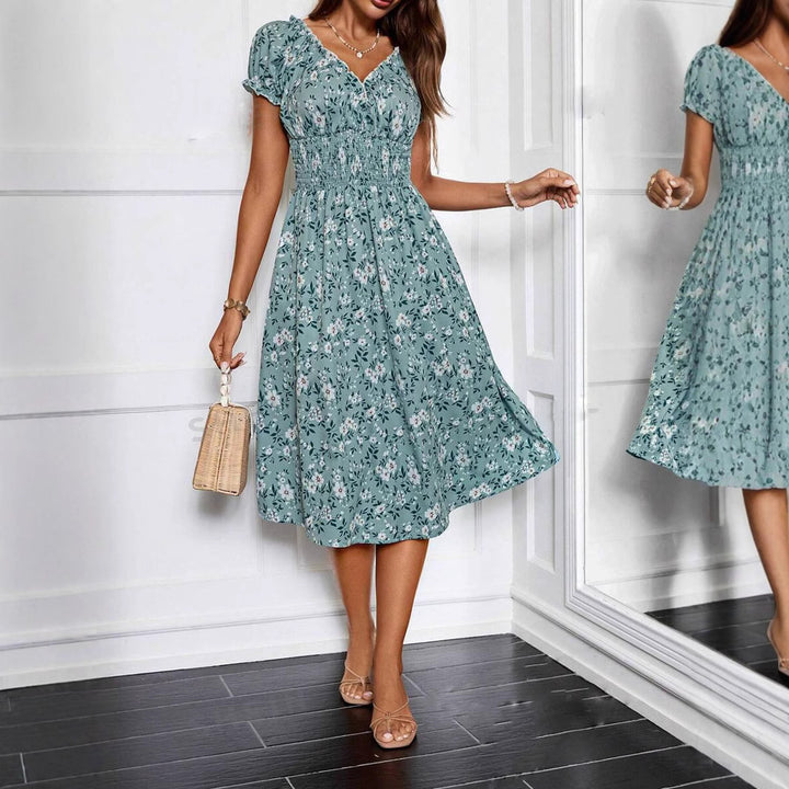 Dame Blomster Midikjole med elastisk Taljeindsats og Ruffles Detaljer Stilla