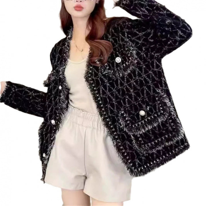Kvinders fluffy cardigan med elegante knapdetaljer og dekorativ kant Stilla
