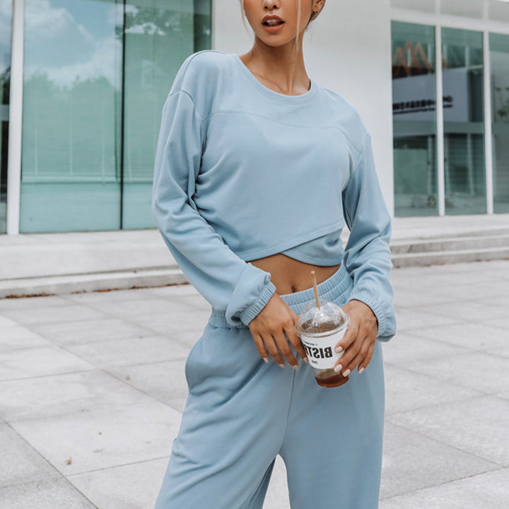 Kvinder Cropped Sweatshirt og Bred Joggingbuks Sæt Skovae