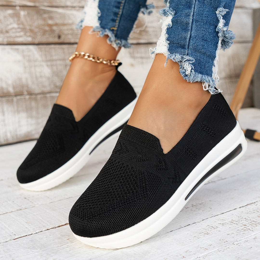Dame Slip-On Sneakers med åndbart mesh-overdel og polstret sål Stilla