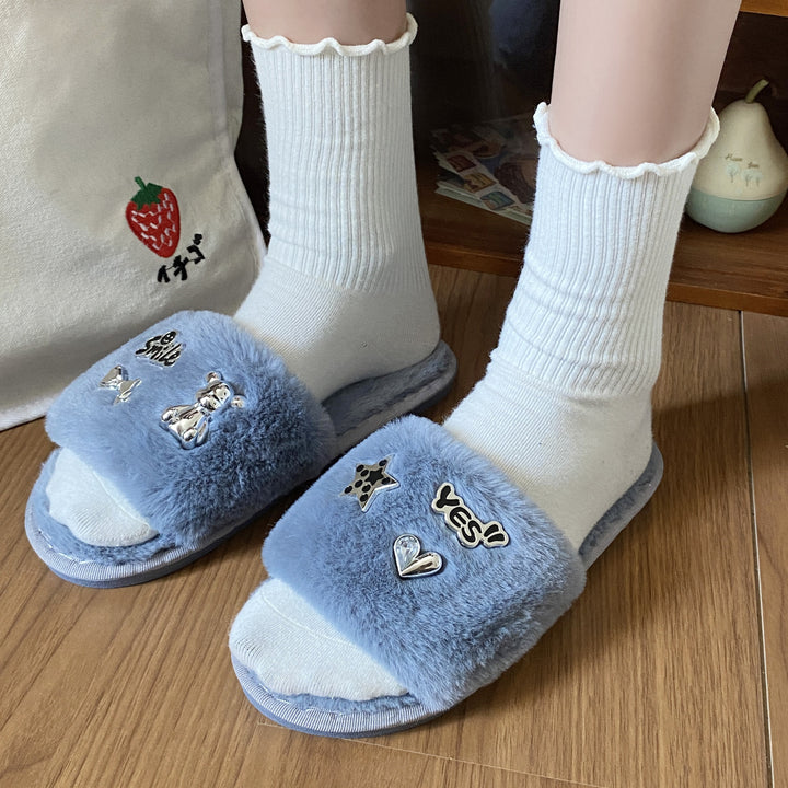 Dame slippers med blødt overmateriale og stilfulde applikationer Stilla