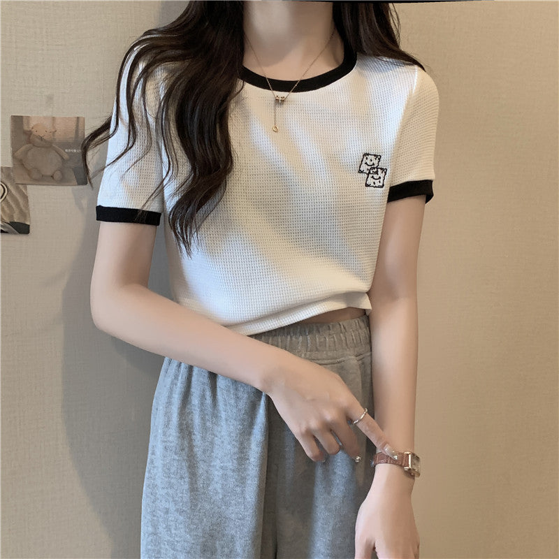 Femme Cropped Mesh Strik T-Shirt med kontrastbesætning Stilla
