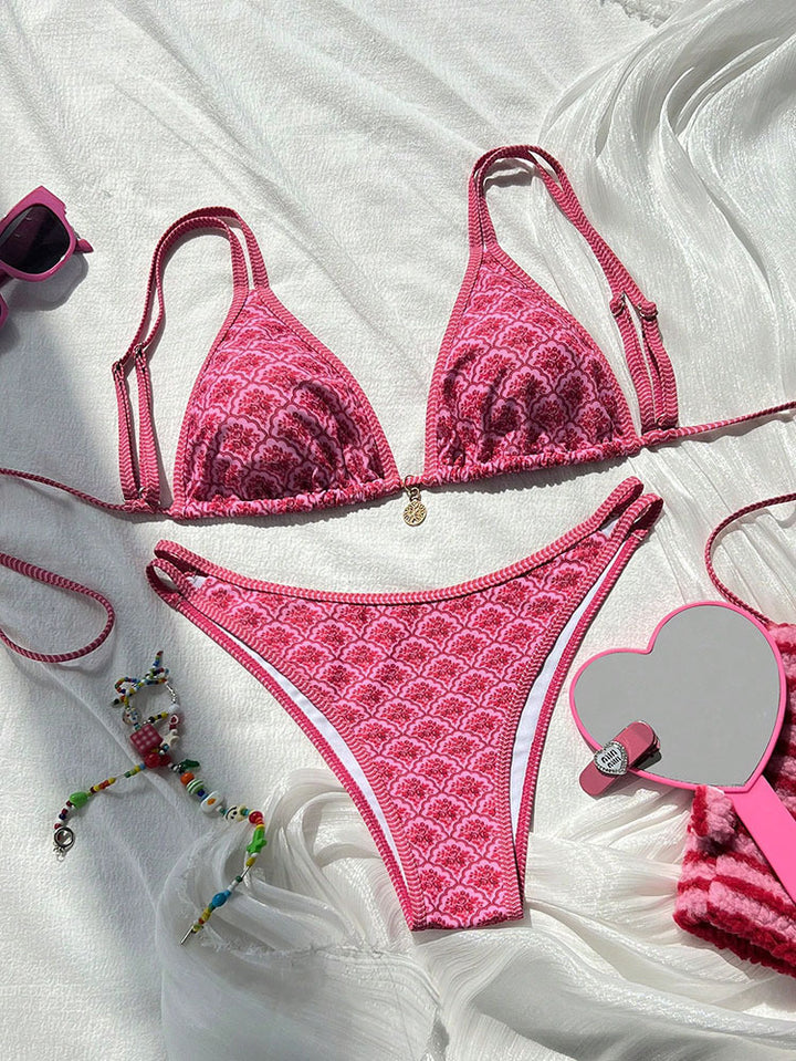 Dame triangel-bikini med moderigtigt blomster-design Skovae