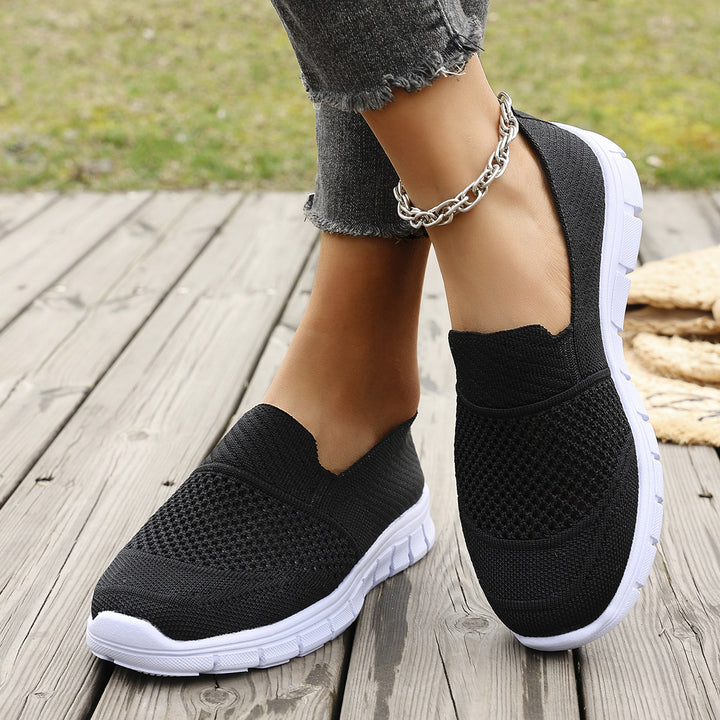 Dame Slip-On Sneakers med åndbart mesh-overmateriale og skridsikker sål Stilla