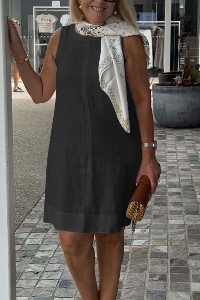 Dame løst sommerkjole med tidløst snit og elegante detaljer Stilla