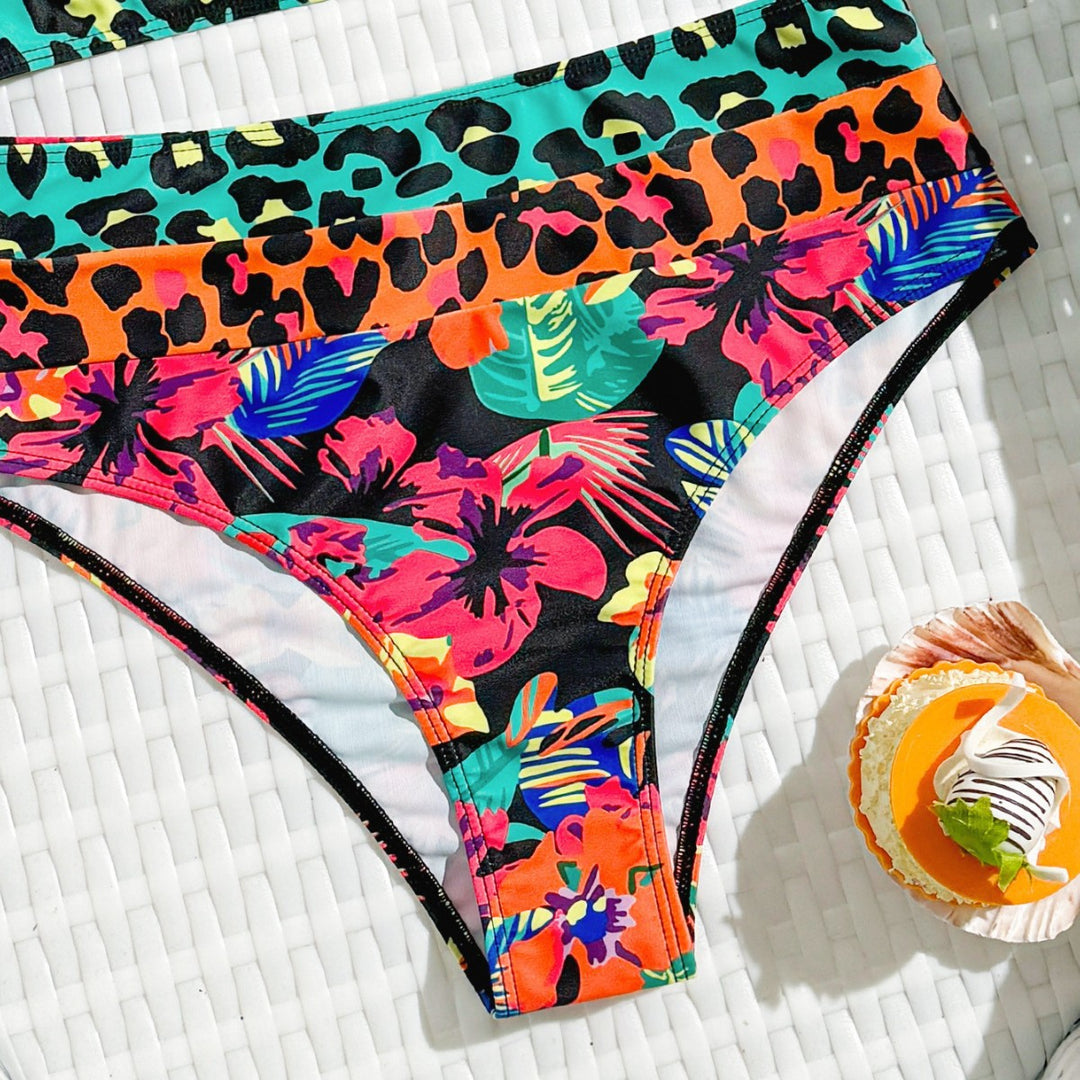 Damer Bikini-sæt med farverigt leopard- og blomstermønster Stilla