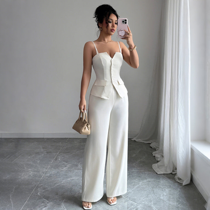 Dame Jumpsuit med elegant knaplukning og figursyet overdel Stilla