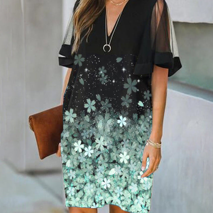 Stilla | Chic Floral Print V-Hals klokkeærme kjole