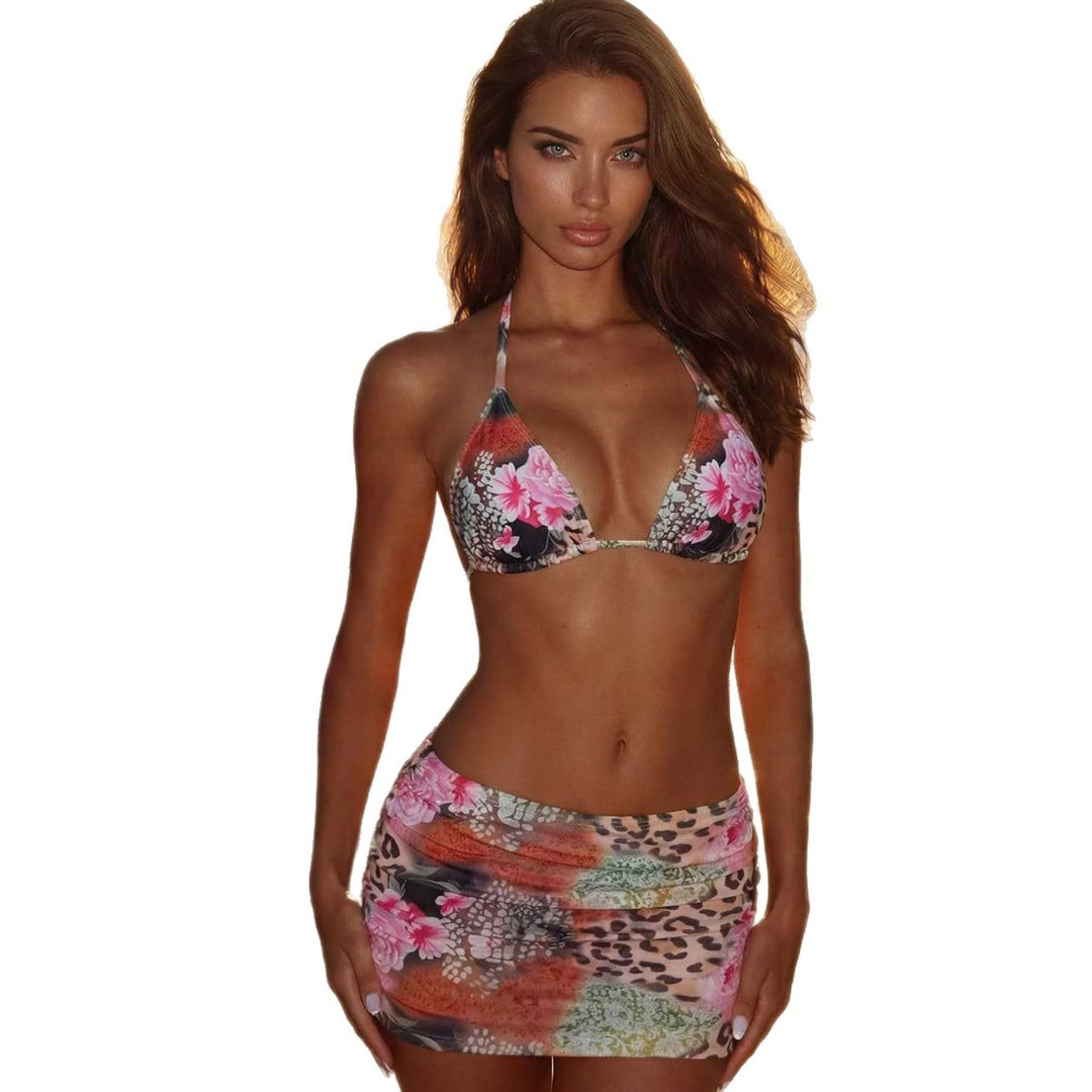 Dame bikini-sæt med blomsterdesign og moderigtig miniskirt Skovae