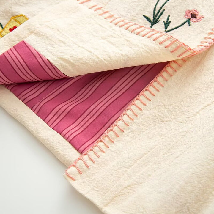 Damer broderet kort jakke med blomsterdesign Stilla