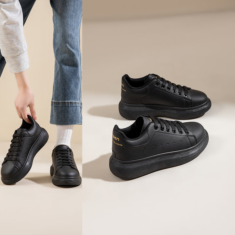 Dame Sneakers i moderne design med åndbar struktur og komfortabel dæmpning Stilla