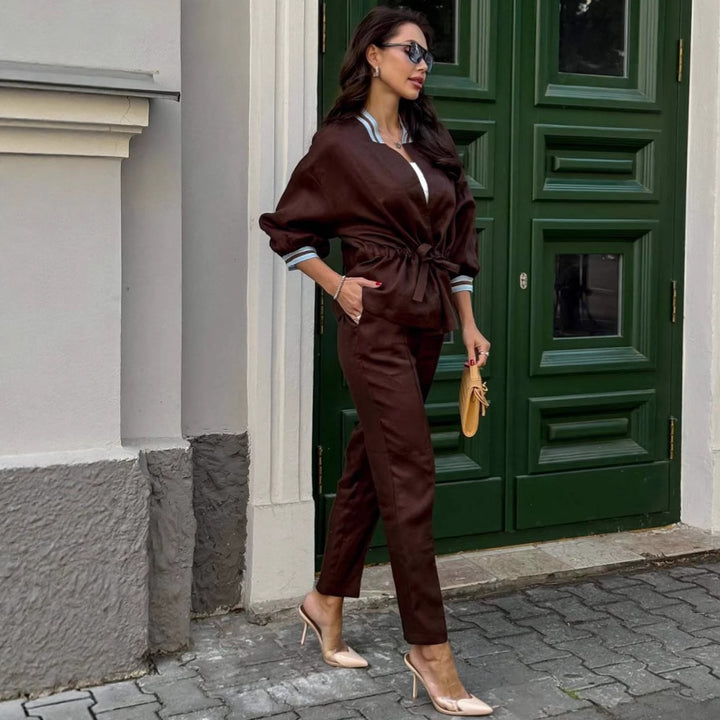 Dame elegant og afslappet satin sæt med figursyet top og bindebælte Stilla