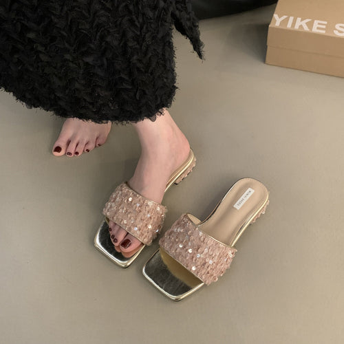 Femme Sparkling Slide Heels med Chunky Glitter Remme Stilla