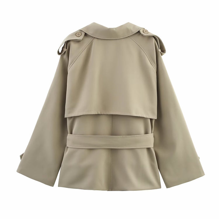 Dame fashion trenchcoat med bred krave og praktiske lommer Stilla