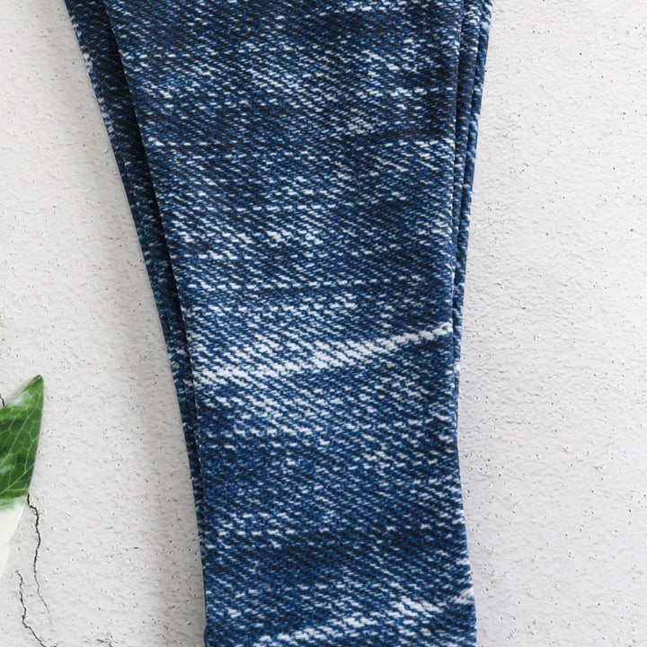 Dame Bandeau-bikini sæt med trendy denim-look og justerbare ekstra Stilla