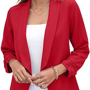 Dame trendy og elegant blazer med asymmetrisk skæring Stilla