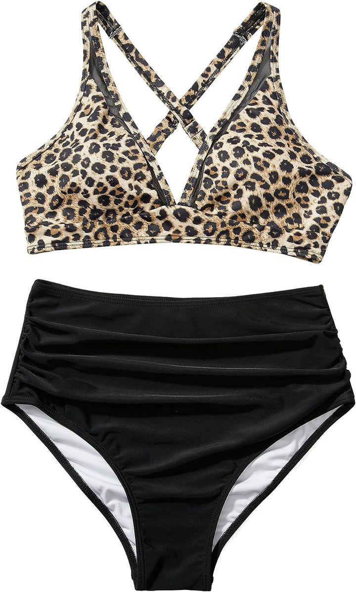 Damebikini med moderne snit og raffinerede stropper Stilla