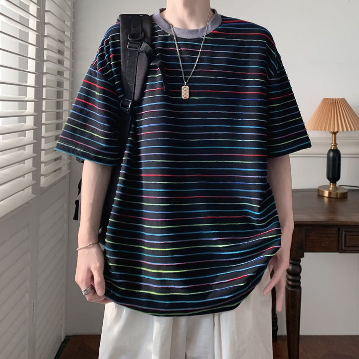 Unisex afslappet stribet T-shirt med oversized pasform Stilla
