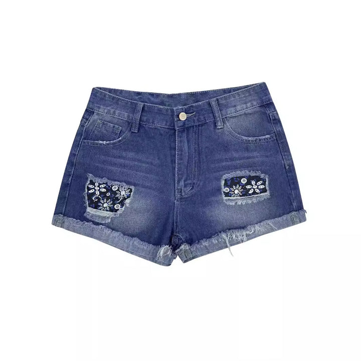 Dame jeansshorts med blomster broderi detaljer og frynset kant Stilla