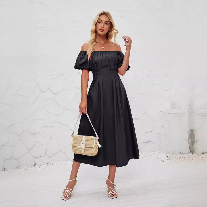 Dame Off-Shoulder Maxikjole med volumniøse puffærmer og tætsiddende snit Stilla