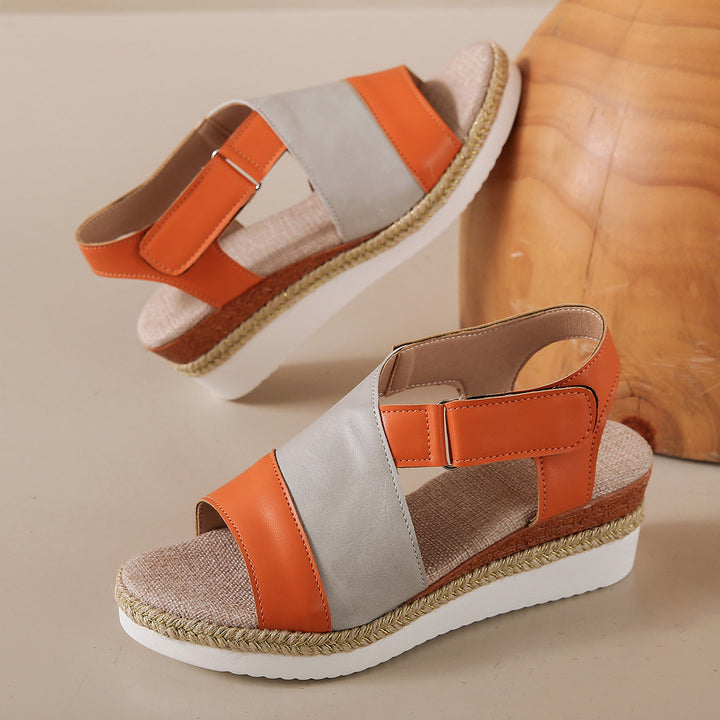 Dame Wedge-sandaler med justerbar rem og skridsikker sål Stilla