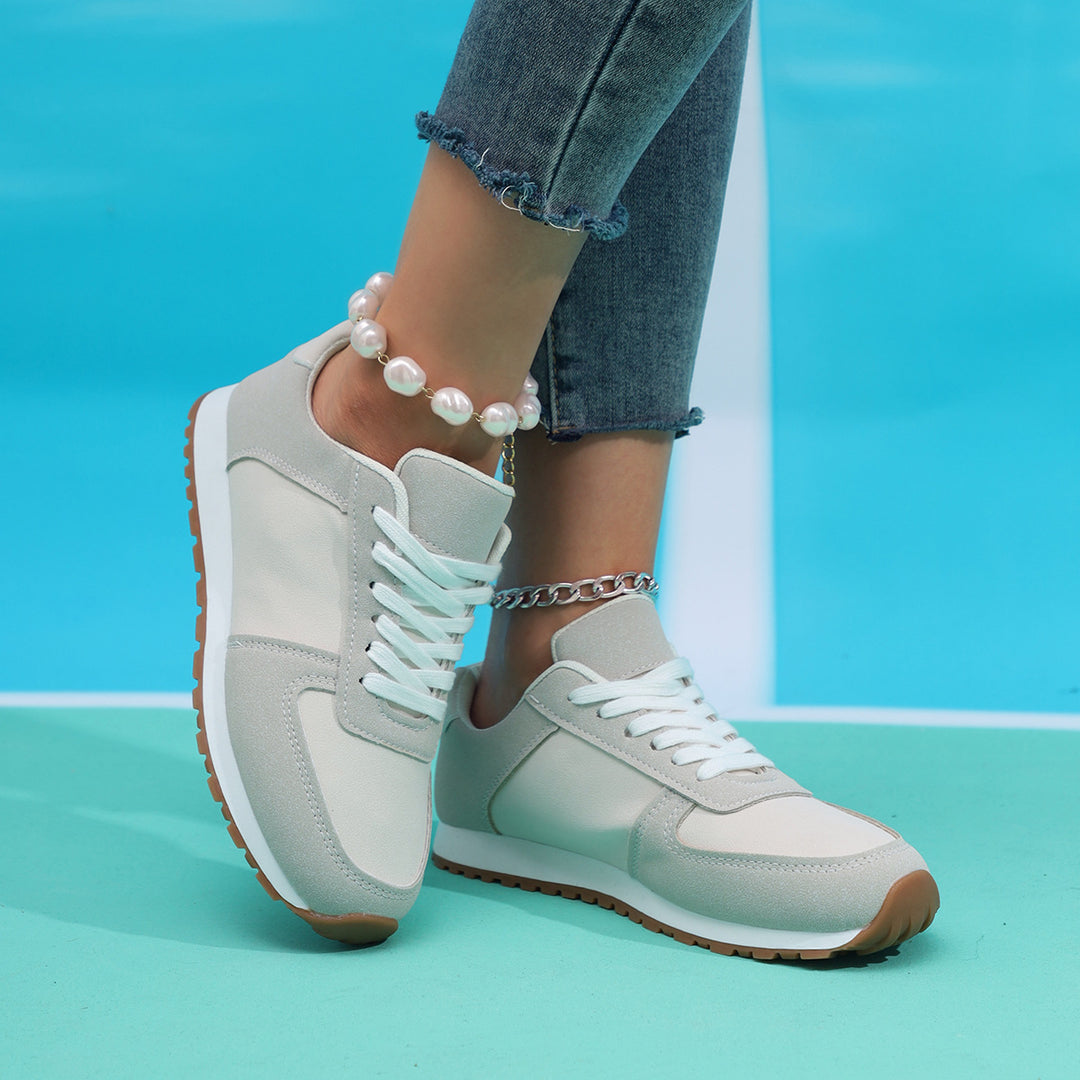 Dame Hverdagsvenlige Sneakers med åndbart overmateriale og polstret fodseng Stilla