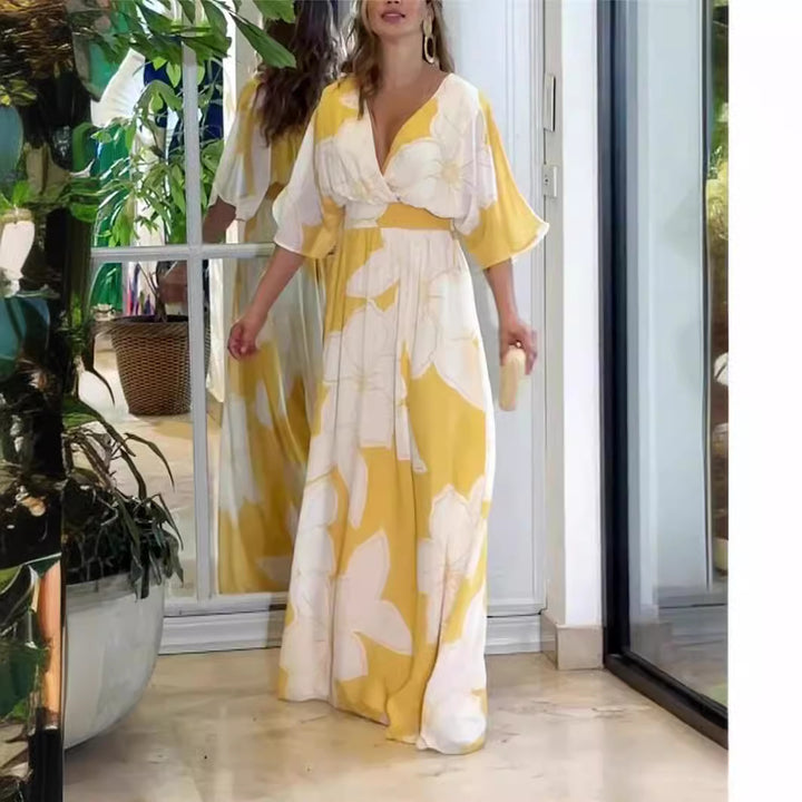 Dame Maxikjole med v imponerende blomsterdesign Stilla