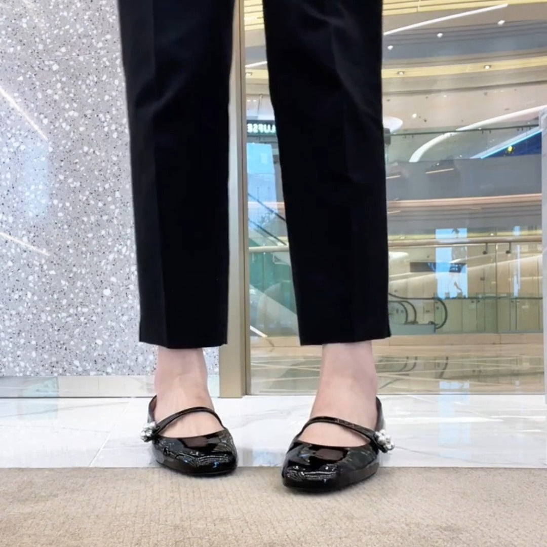 Dame elegante Laklæder Ballerina Flats med Perleaccent Stilla