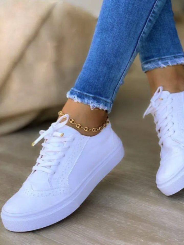 Dame Sneakers med moderigtigt tekstilovermateriale og dæmpende sål Stilla