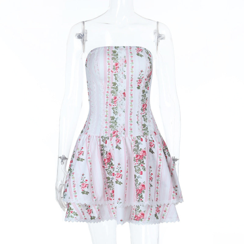 Dame Sommerligt Minikjole med floralt print og raffineret snit Skovae