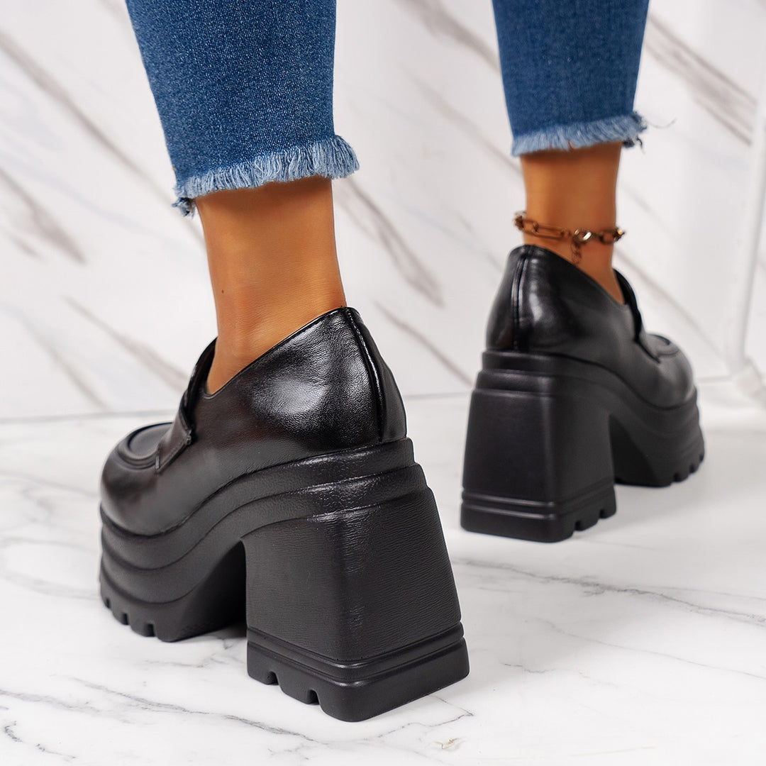 Dame Plateau-sko med moderigtigt chunky-design og skridsikker sål Stilla