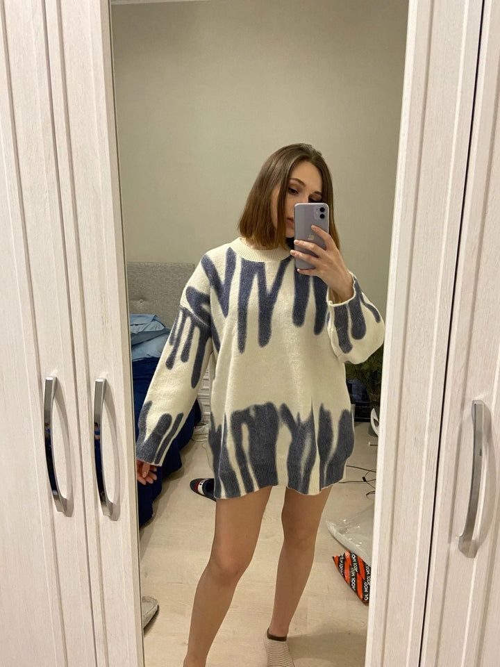 Damer Løs sweater med unik farvegradient og bred pasform Stilla