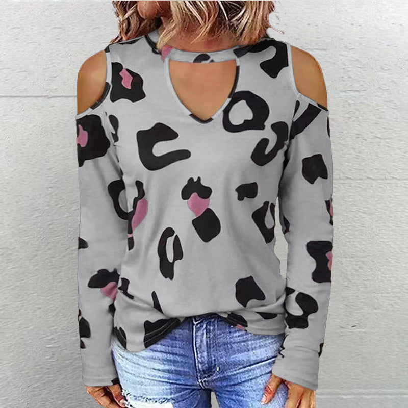 Dame langærmet shirt med fashionable cut-outs og moderne leopardmønster Stilla