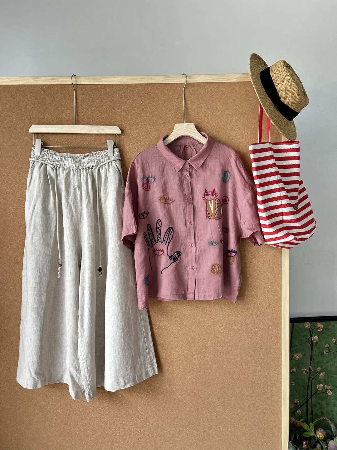 Femme Broderet Kort Button-Up Skjorte og Højtaljet Maxi Nederdel Sæt Stilla